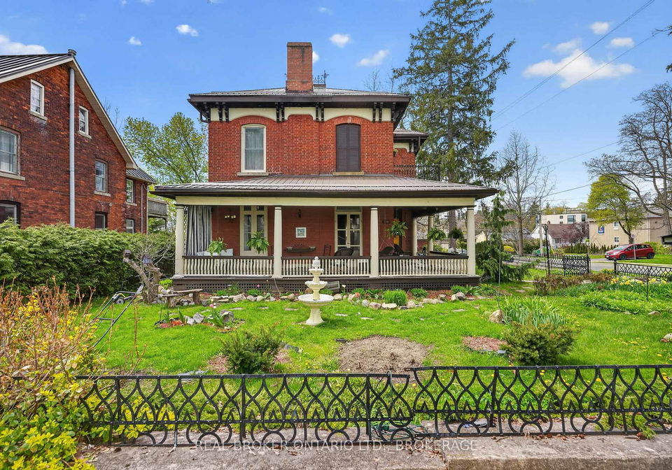 130-main-street-gananoque-ontario-x13144148