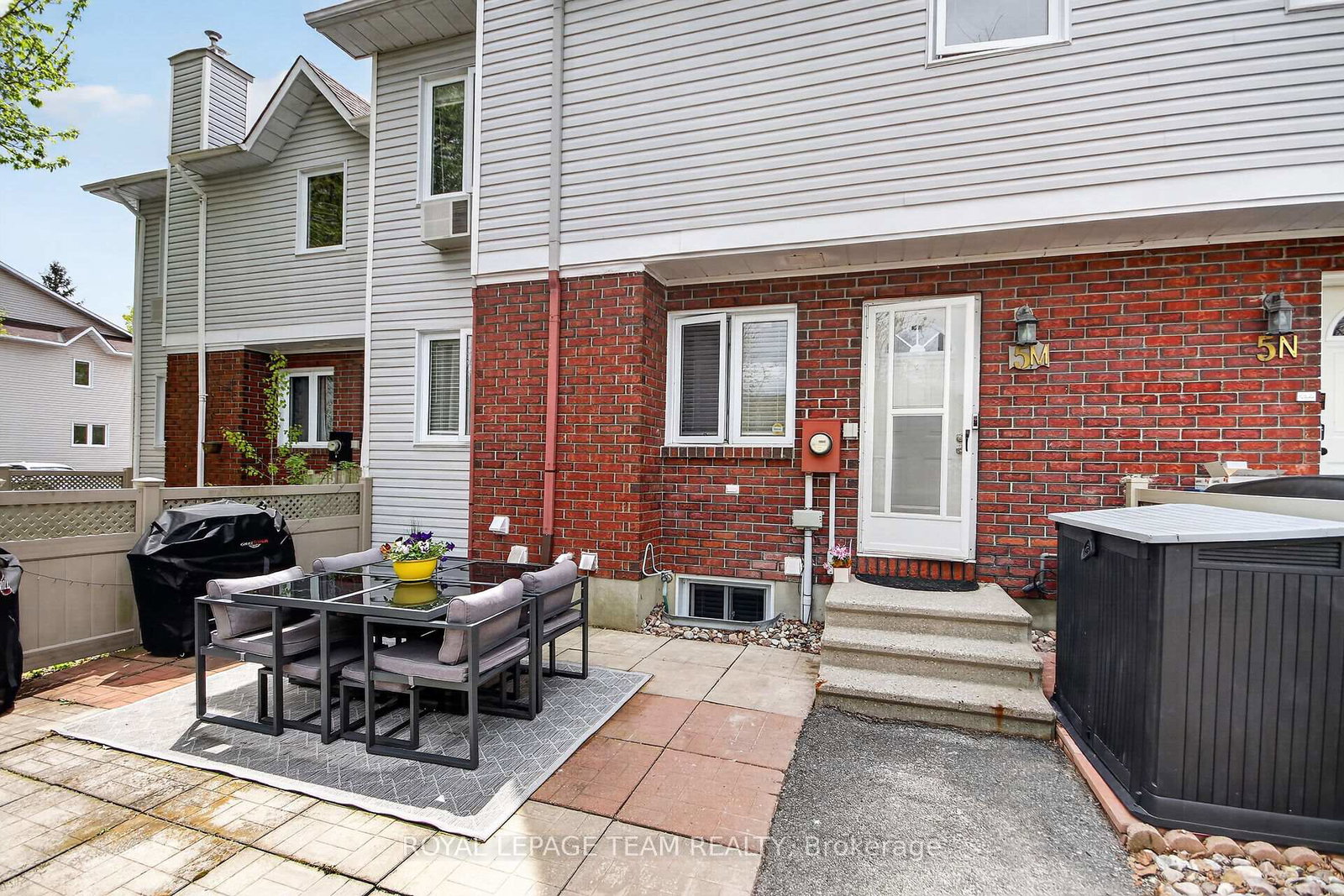 22-goulbourn-way-ottawa-ontario-x13144188