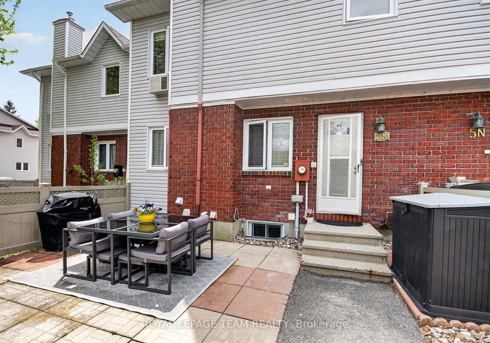22-goulbourn-way-ottawa-ontario-x13144188