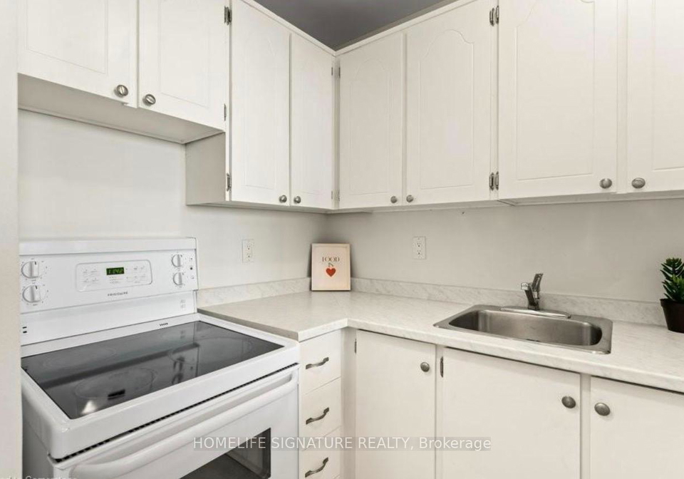 150-charlton-avenue-e-hamilton-ontario-x13144238