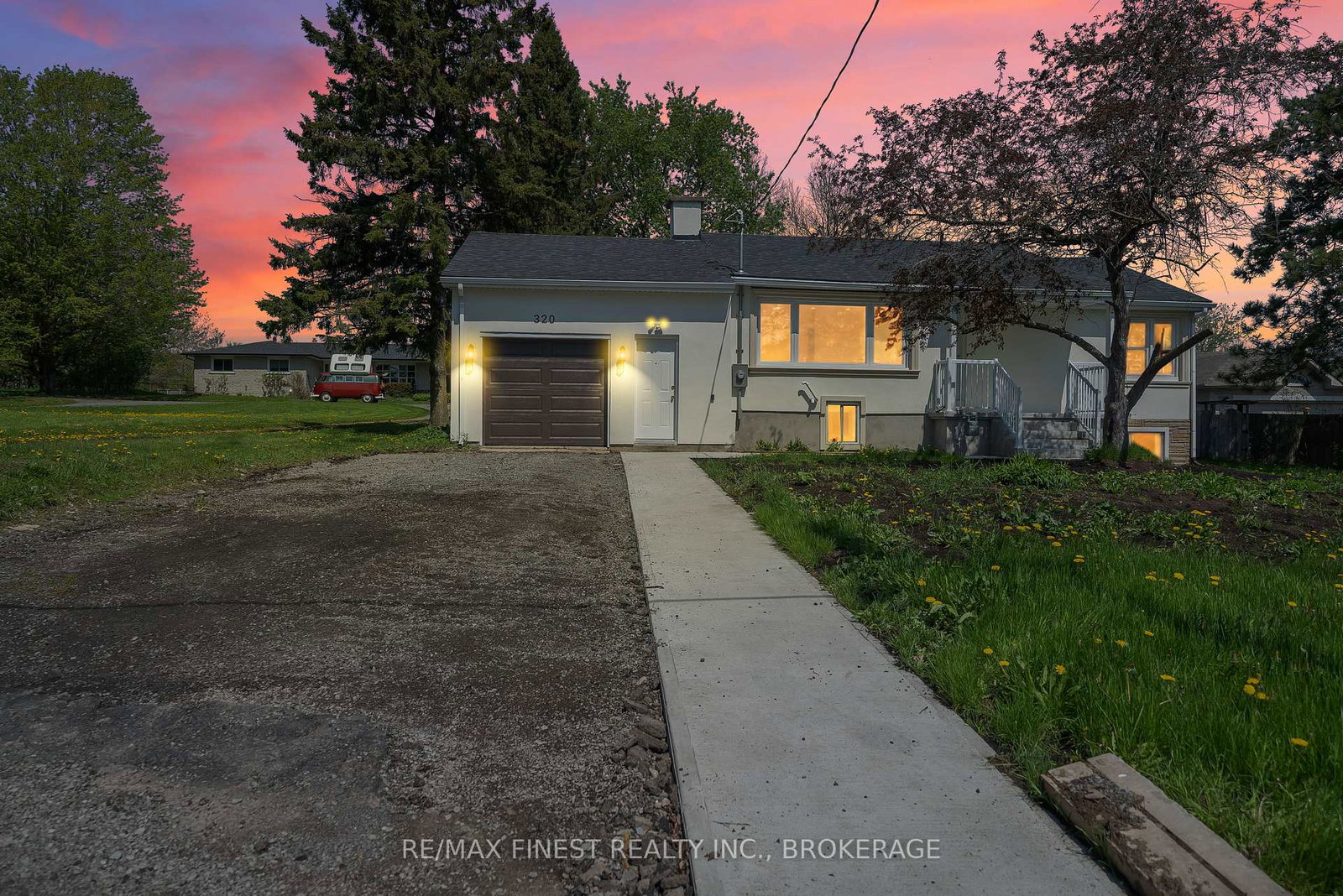 320-academy-street-loyalist-ontario-x13144394