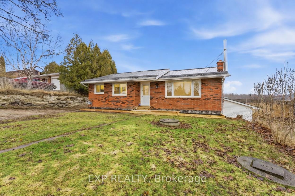 696-whites-road-quinte-west-ontario-x13144750