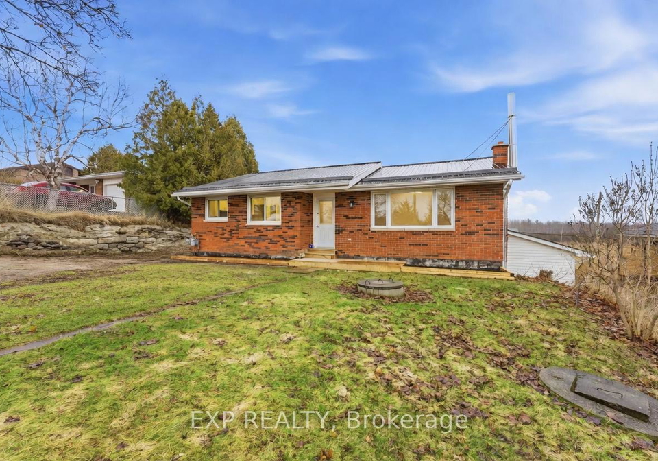 696-whites-road-quinte-west-ontario-x13144750