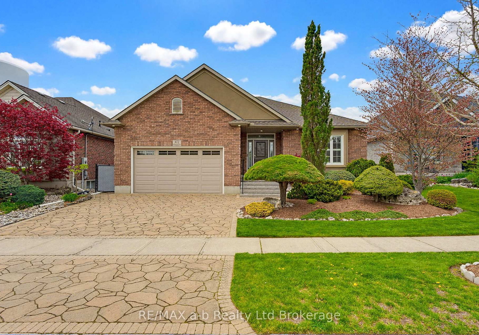 911-ridgewood-drive-woodstock-ontario-x13144818