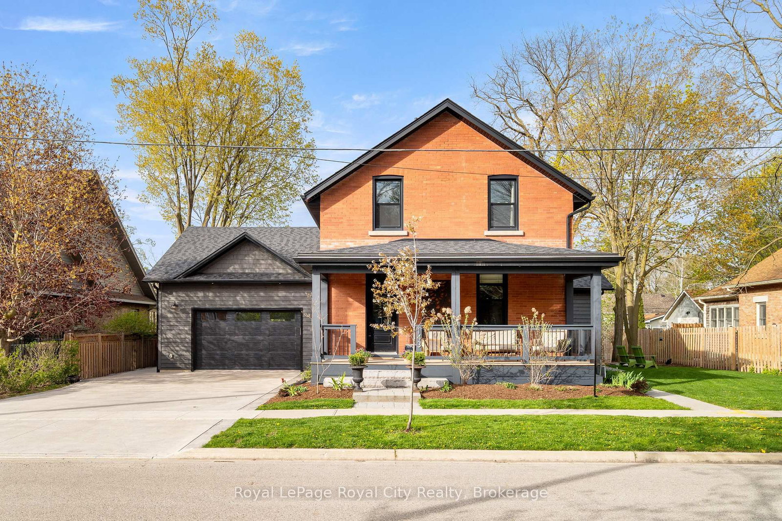 143-melville-street-centre-wellington-ontario-x13145150