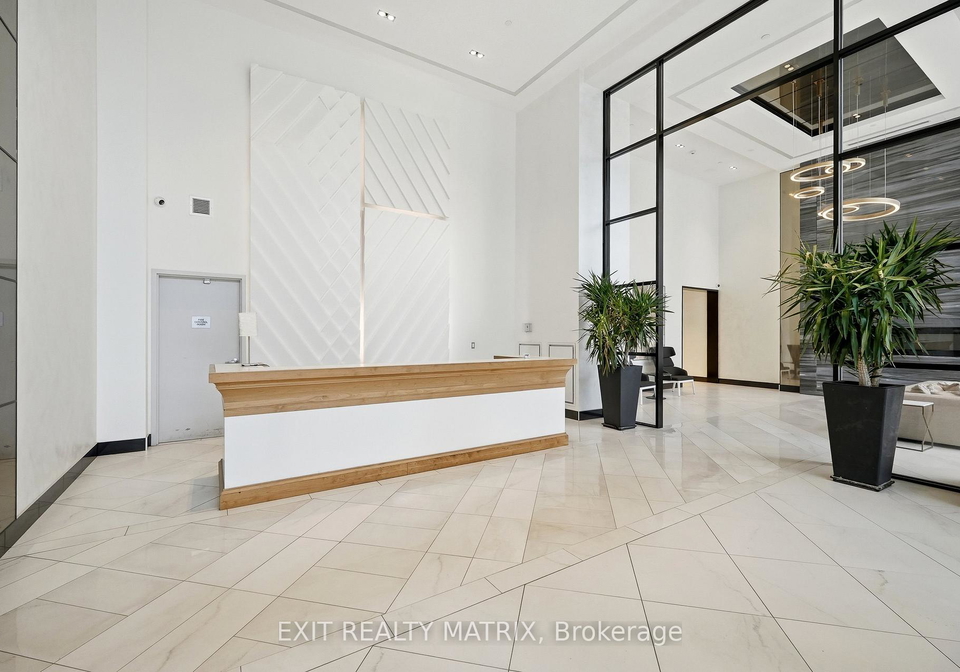 255-bay-street-ottawa-ontario-x13145162