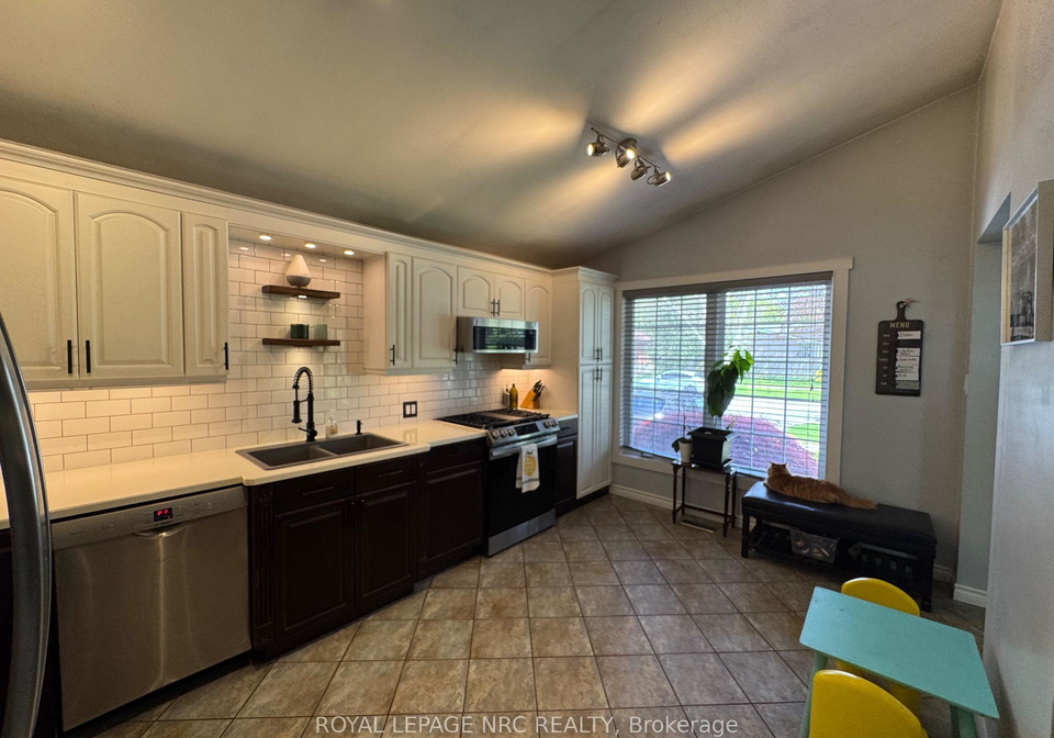 3-clearview-heights-st-catharines-ontario-x13145266