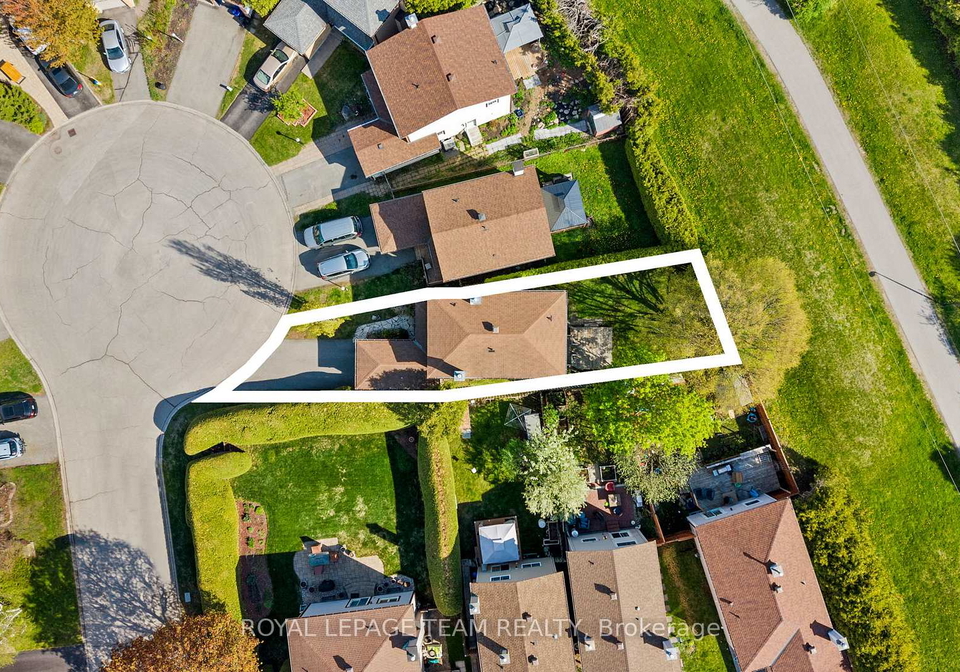 93-hewitt-way-kanata-ontario-x13145516