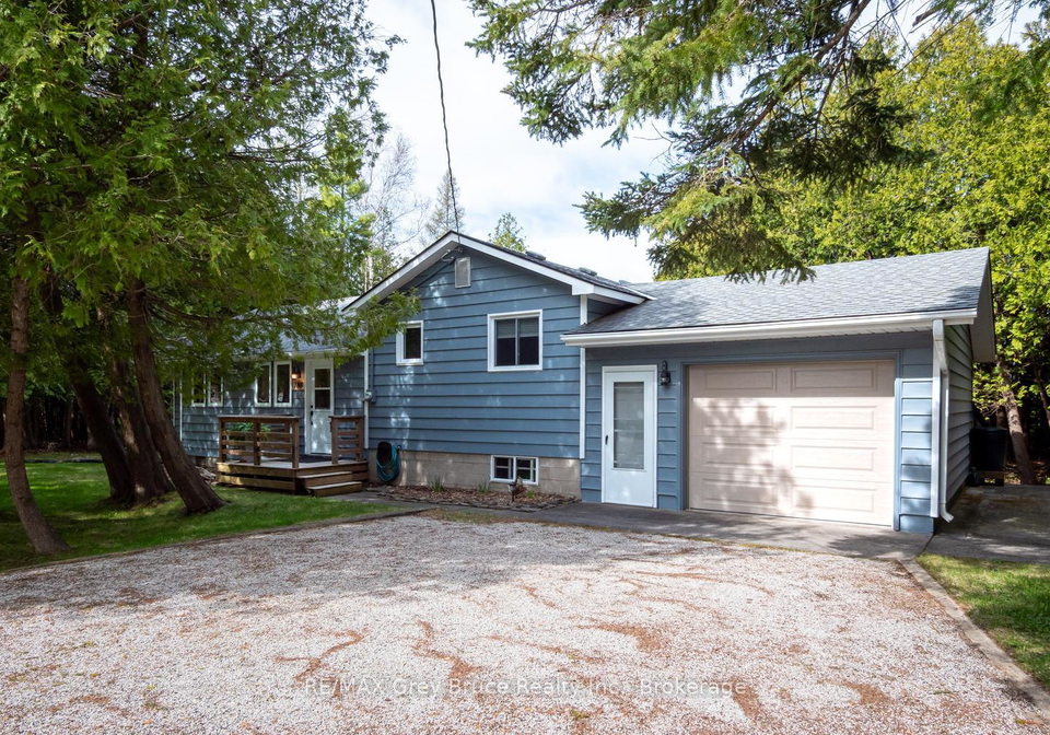 188-bay-street-south-bruce-peninsula-ontario-x13145546
