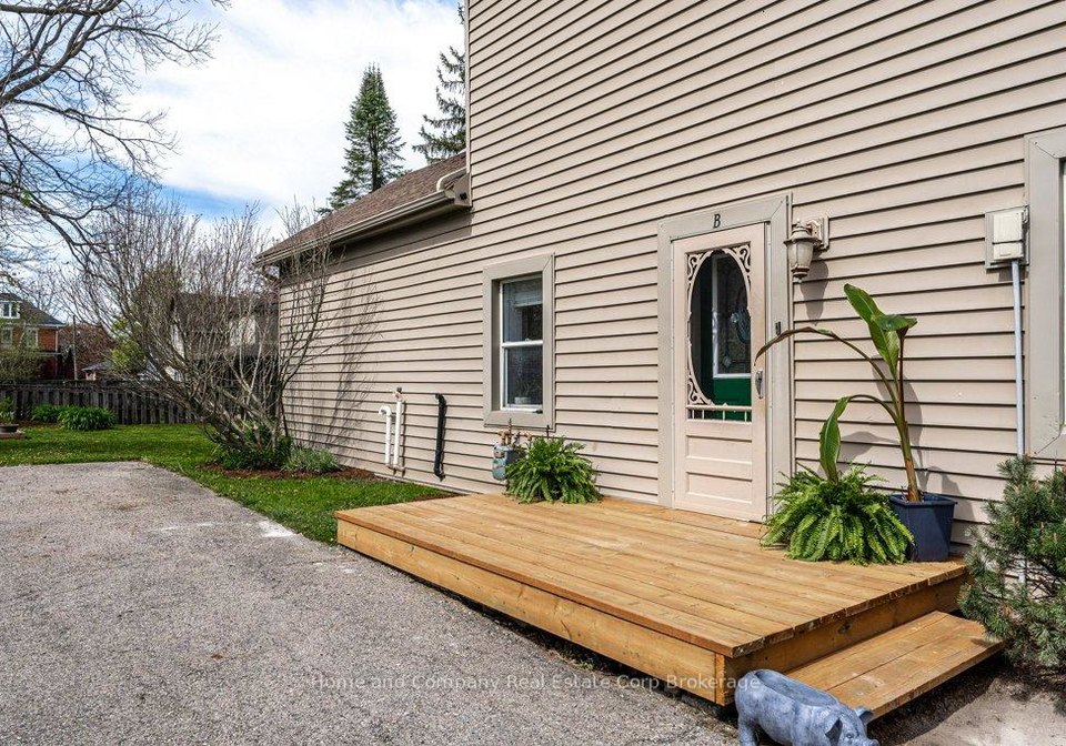 74-quebec-street-west-perth-ontario-x13145712