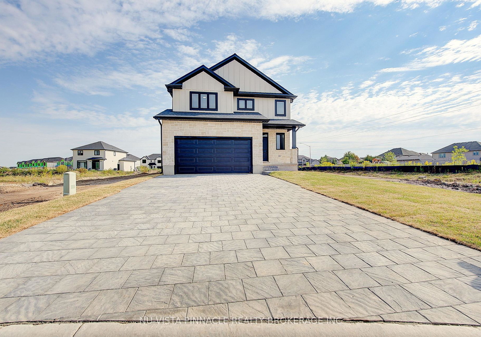 10-woodmere-path-middlesex-centre-ontario-x13145812