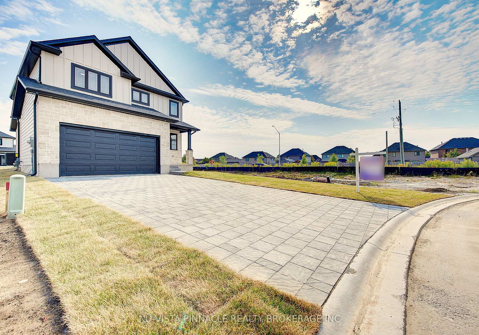 10-woodmere-path-middlesex-centre-ontario-x13145812