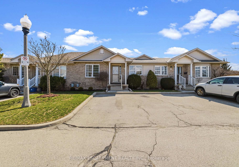 24-kenyon-crescent-grimsby-ontario-x13146182