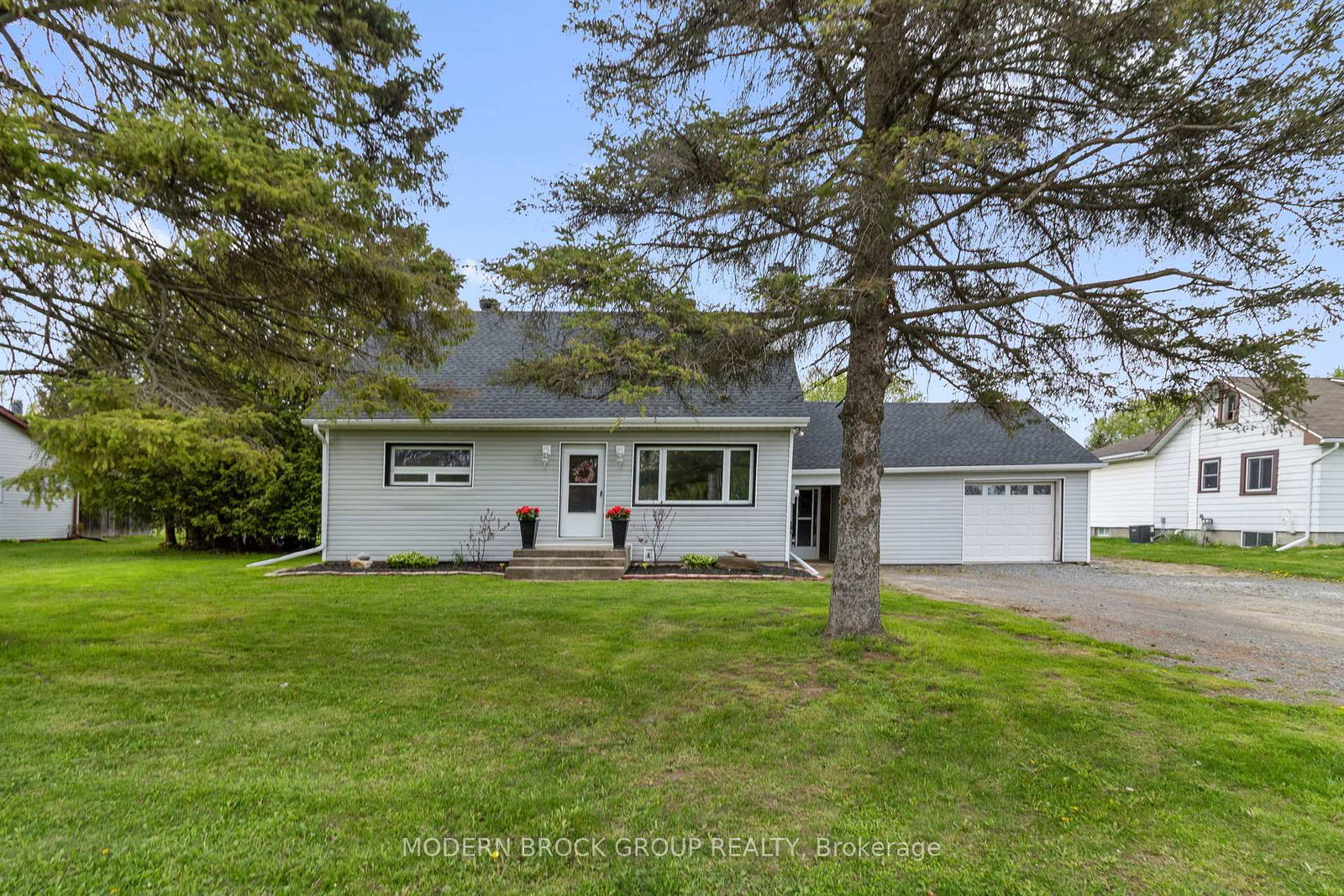 1055-county-road-15-augusta-ontario-x13146288