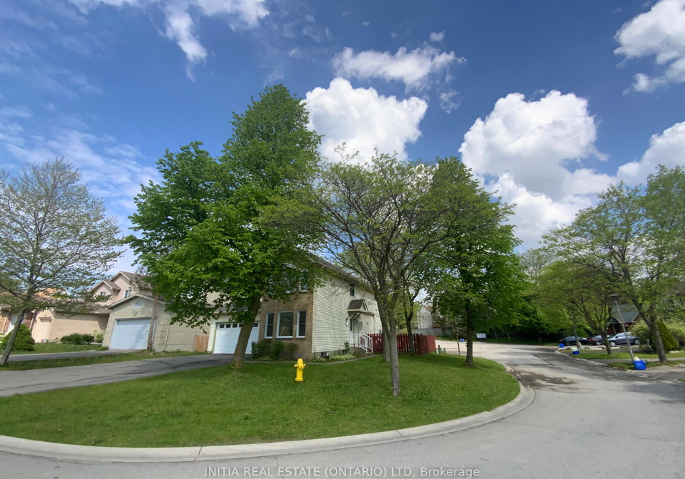 101-southcott-court-london-north-ontario-x13146592