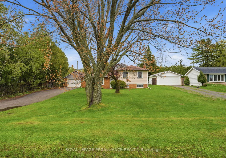 584-whites-road-quinte-west-ontario-x13146600