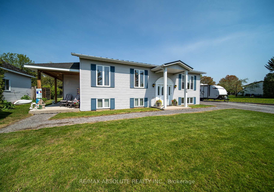 duchesse-crescent-e-russell-ontario-x13146612