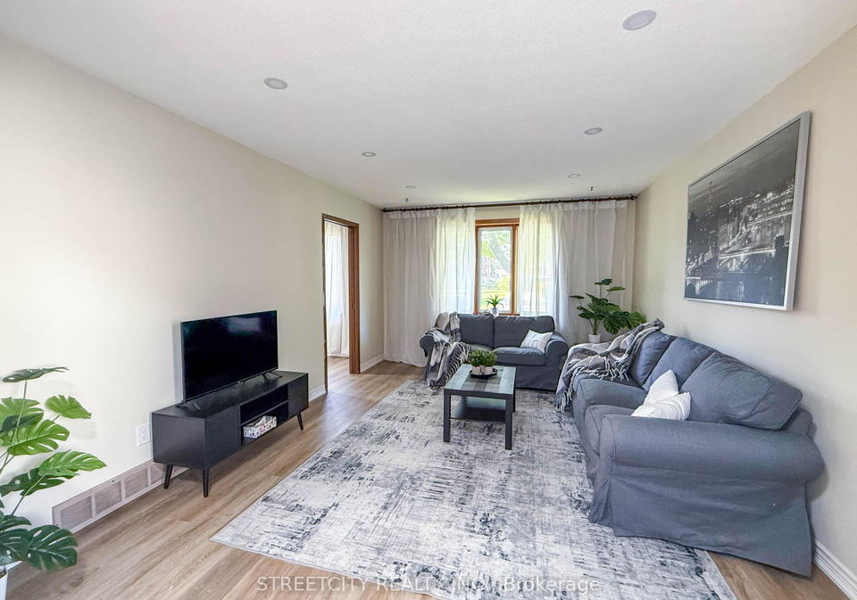 785-ross-avenue-sarnia-ontario-x13146660