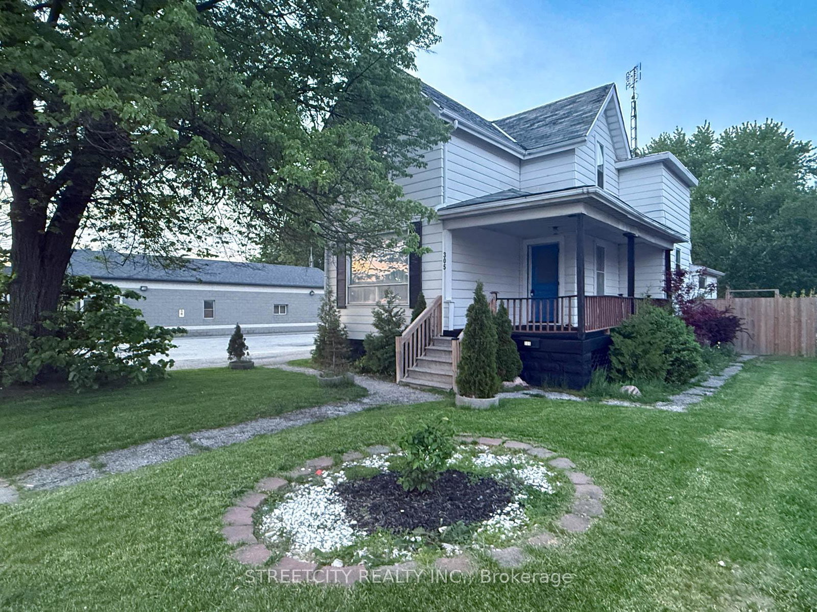 305-st-clair-street-chatham-kent-ontario-x13147050