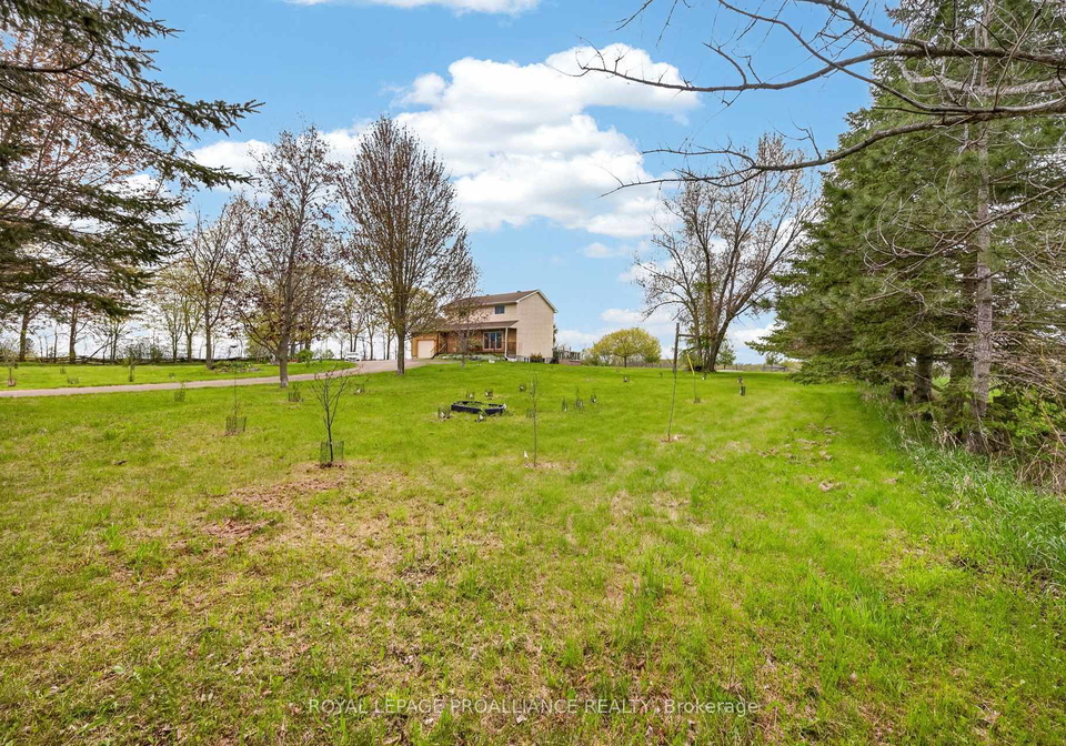235-east-hungerford-road-tweed-ontario-x13147164