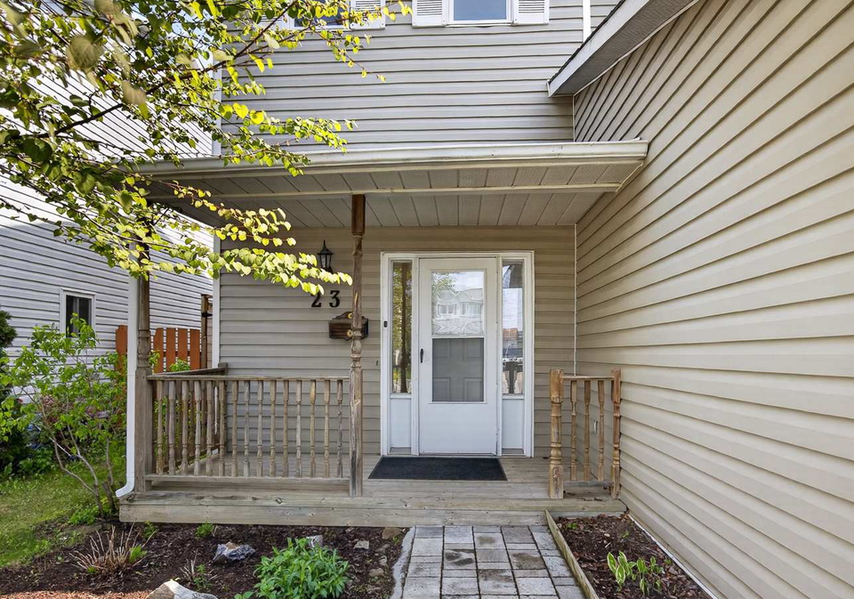 23-lemaistre-street-carleton-place-ontario-x13147482