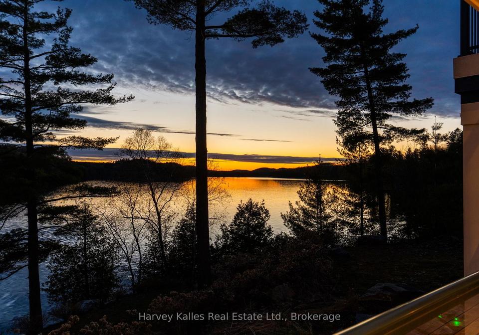 800-big-island-huntsville-ontario-x13147602