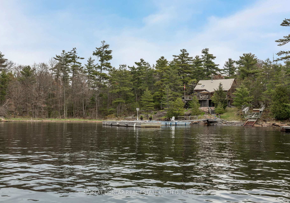 3940-is-820-georgn-byway-georgian-bay-ontario-x13147664