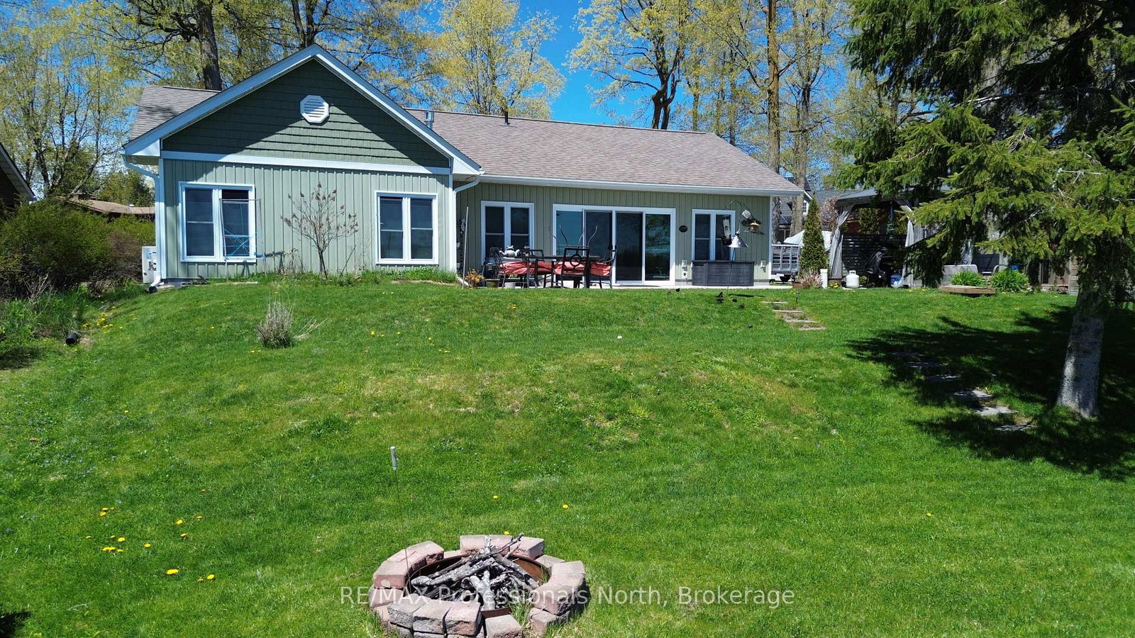 563-dalhaven-road-selwyn-ontario-x13147688