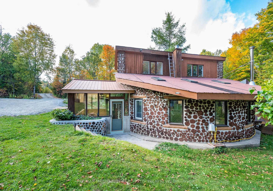 28034-highway-41-greater-madawaska-ontario-x13147810