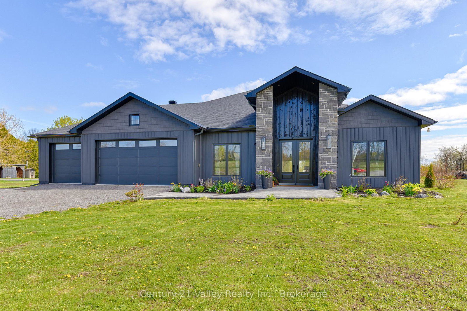 1174-burnstown-road-mcnabbraeside-ontario-x13147838