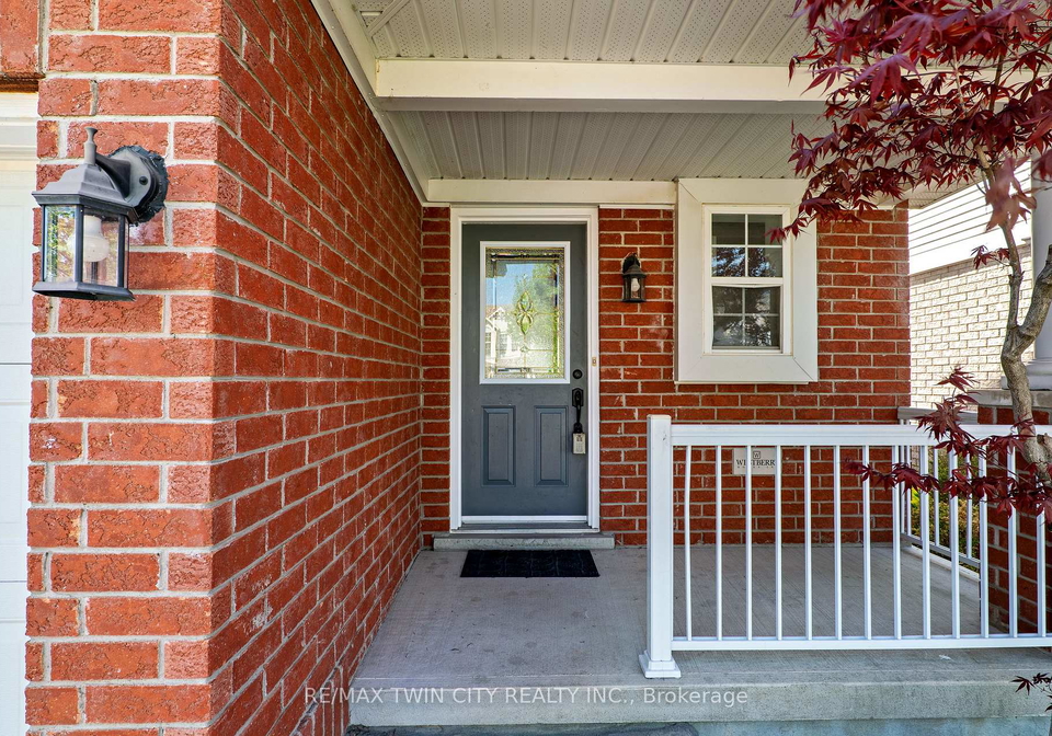 635-bonavista-drive-waterloo-ontario-x13147848