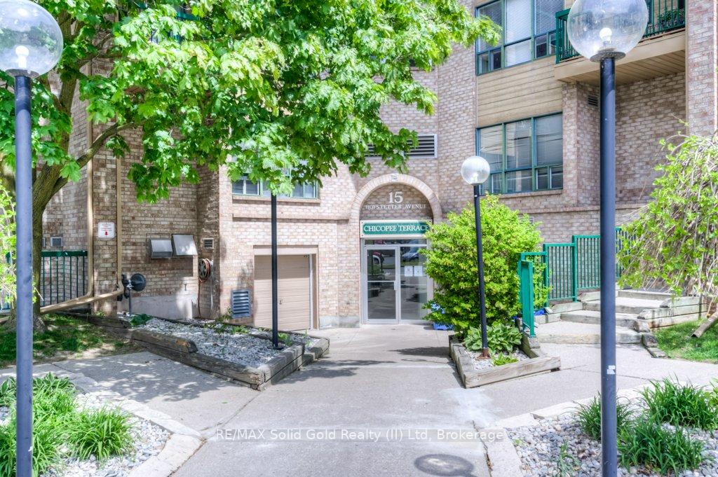 15-hofstetter-avenue-kitchener-ontario-x13147854