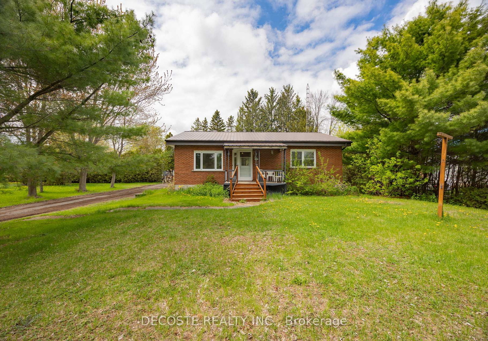 21985-main-street-north-glengarry-ontario-x13147878