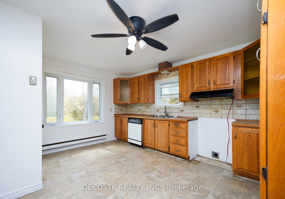 21985-main-street-north-glengarry-ontario-x13147878
