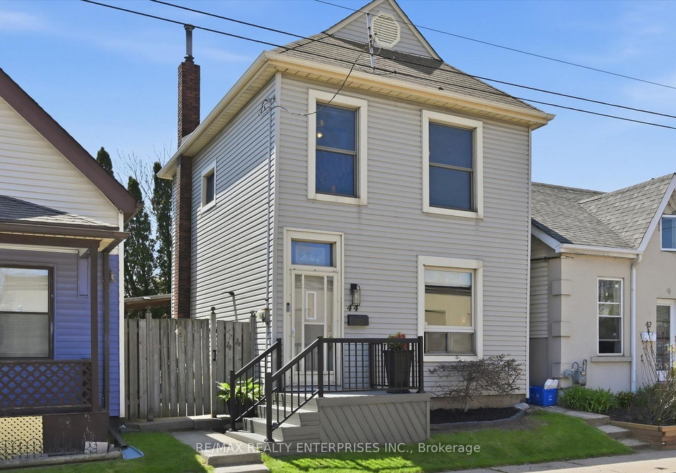 44-burton-street-hamilton-ontario-x13147914