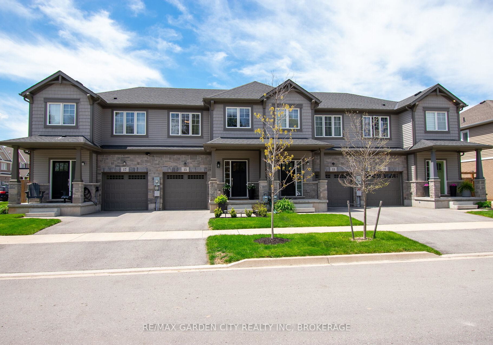 15-lymburner-street-pelham-ontario-x13148020