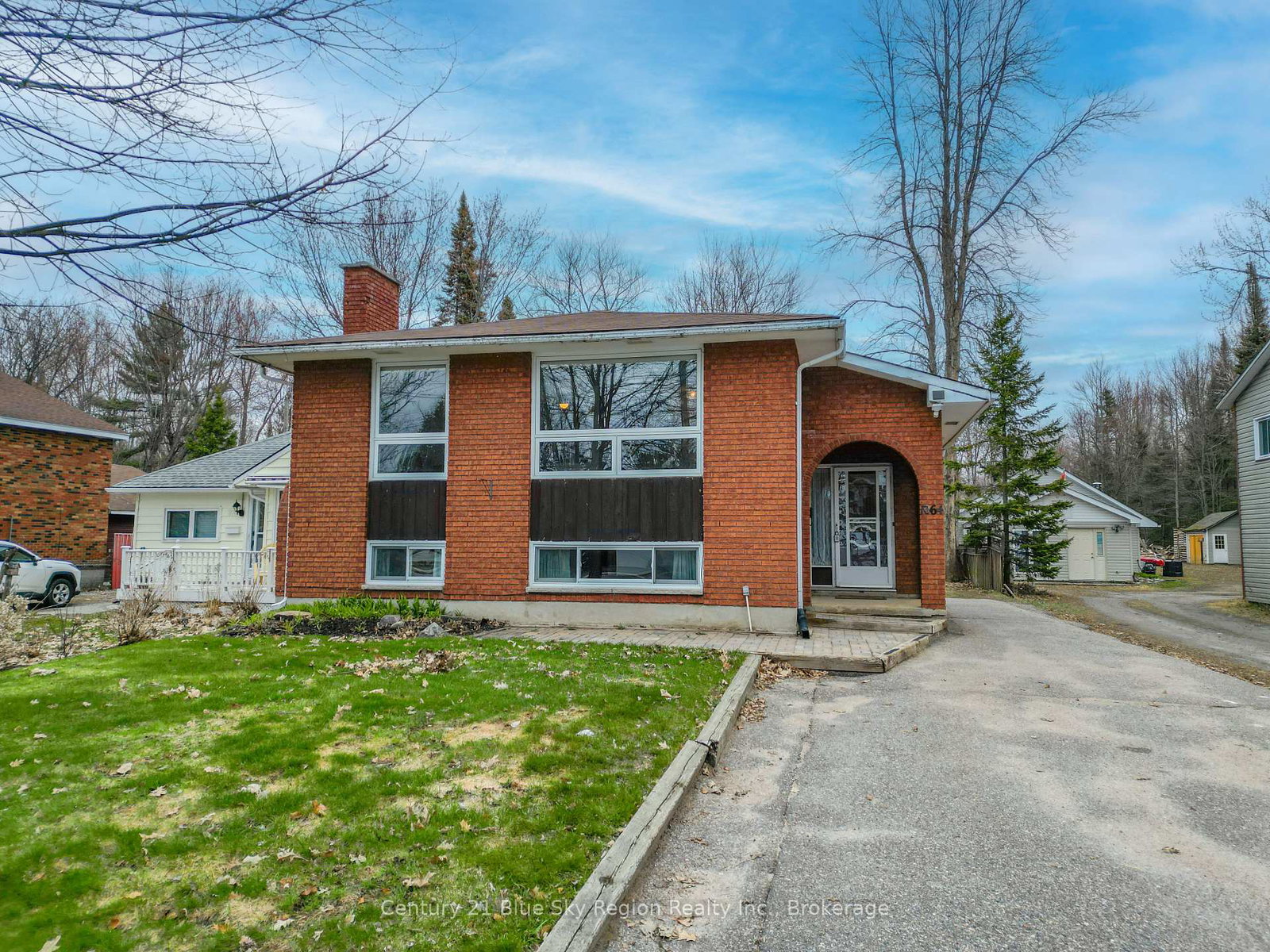 1064-premier-road-north-bay-ontario-x13148072