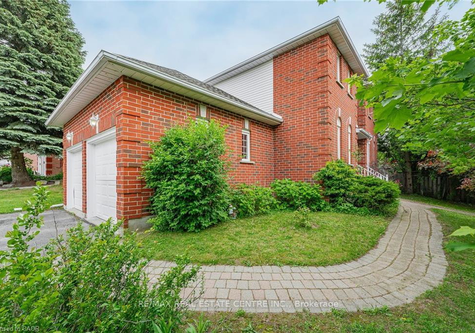 444-burnett-avenue-cambridge-ontario-x13148282