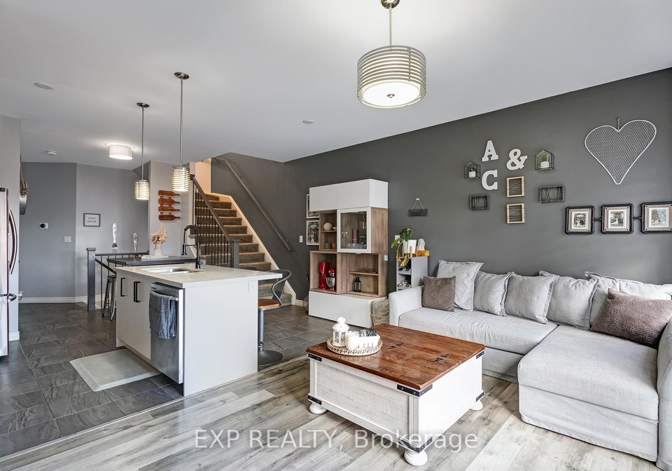 688-dunn-avenue-hamilton-ontario-x13148336