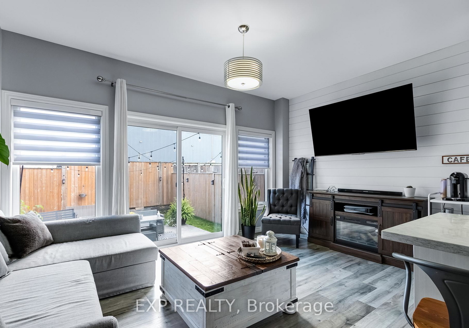 688-dunn-avenue-hamilton-ontario-x13148336