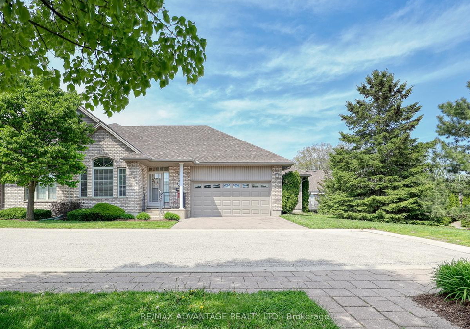 800-commissioners-road-w-london-south-ontario-x13148504