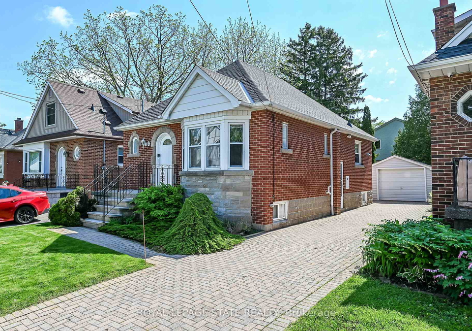 62-uplands-avenue-hamilton-ontario-x13148600