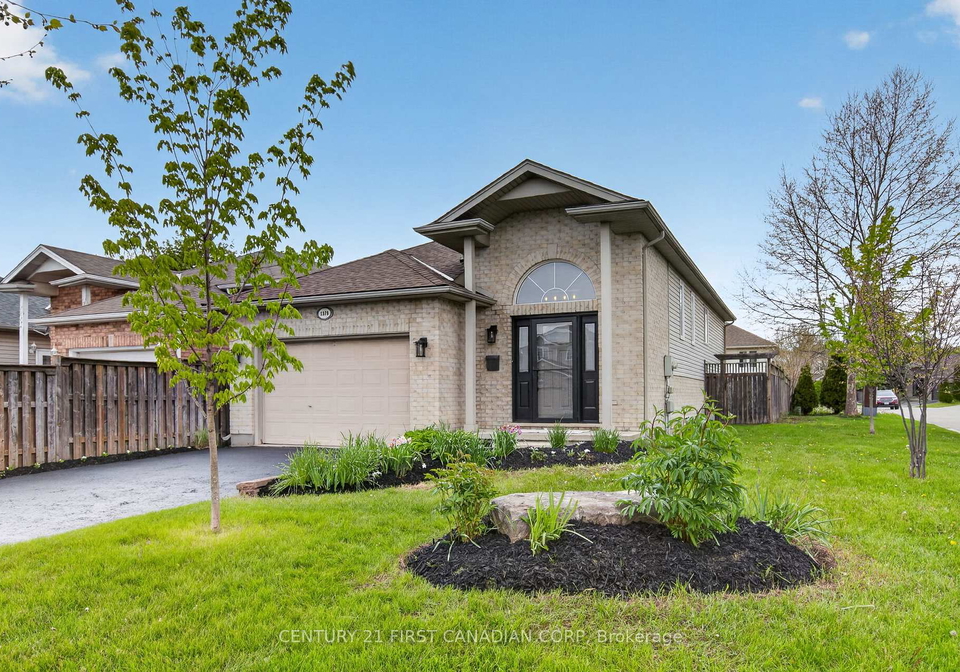 1379-aspenridge-crescent-london-east-ontario-x13148716