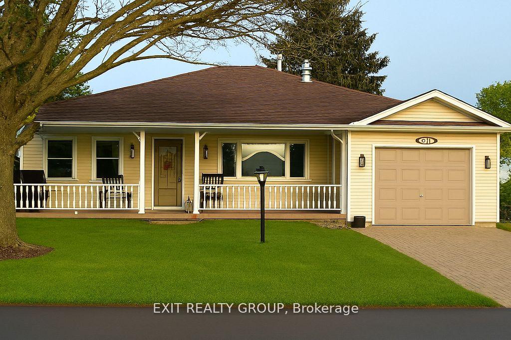 1-quaker-court-prince-edward-county-ontario-x13148798