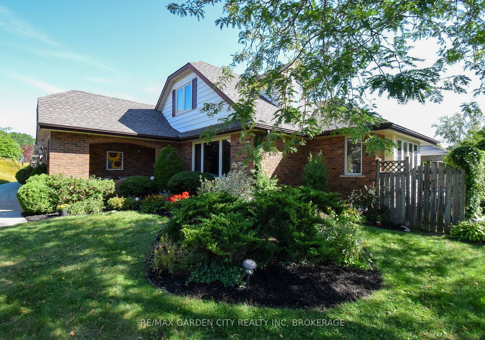 40-belair-drive-st-catharines-ontario-x13148904
