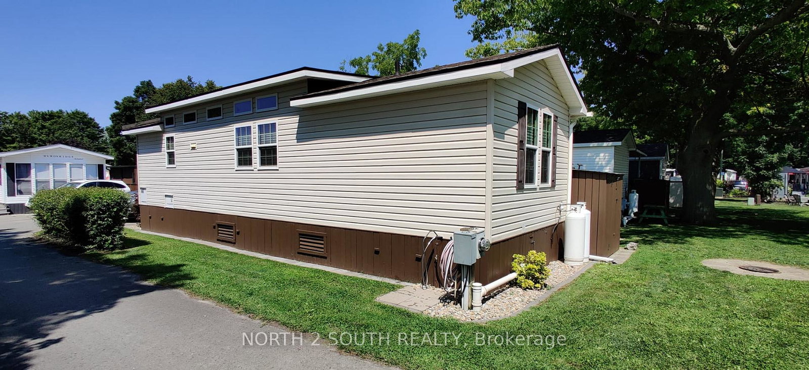 65-hickory-lane-port-colborne-ontario-x13148950