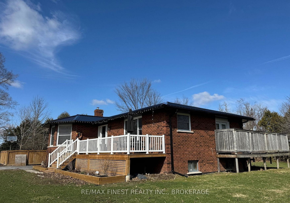 2055-switzerville-road-loyalist-ontario-x13149056