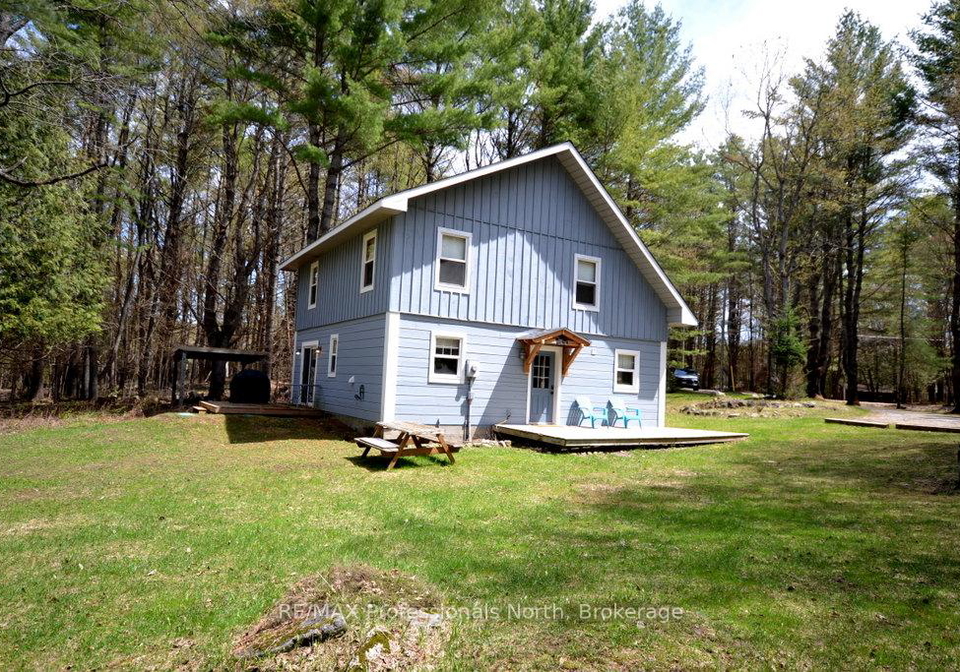 1065-elk-drive-dysart-et-al-ontario-x13149286