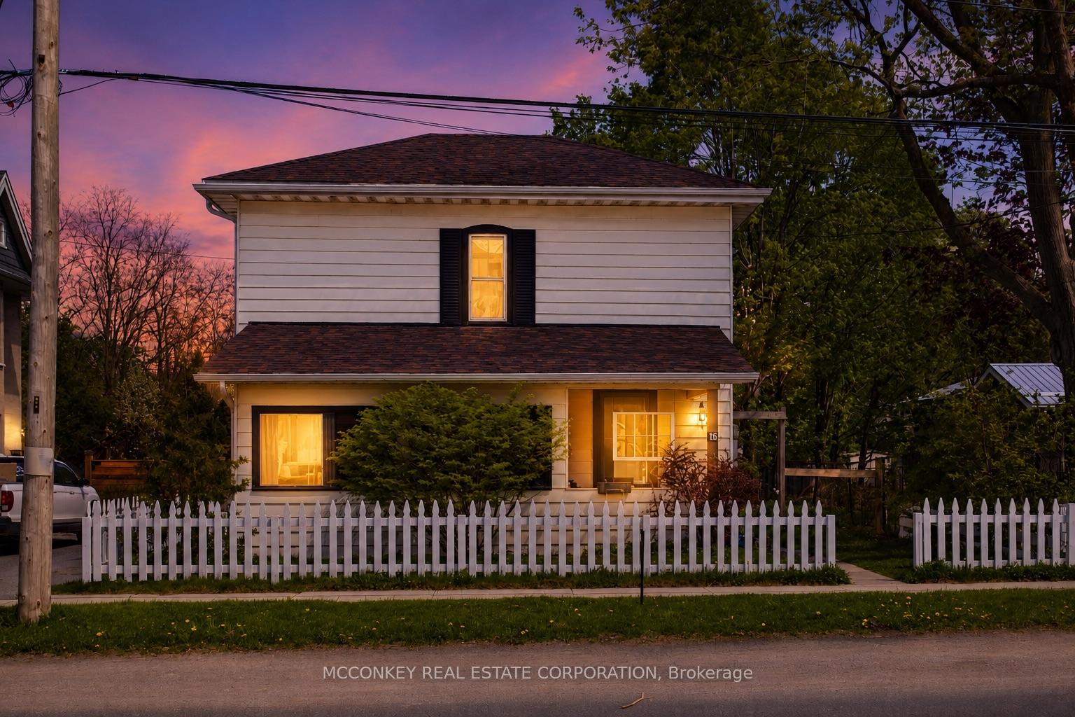 10-regent-street-selwyn-ontario-x13149380