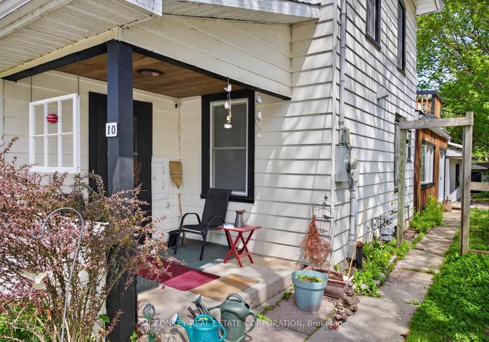 10-regent-street-selwyn-ontario-x13149380